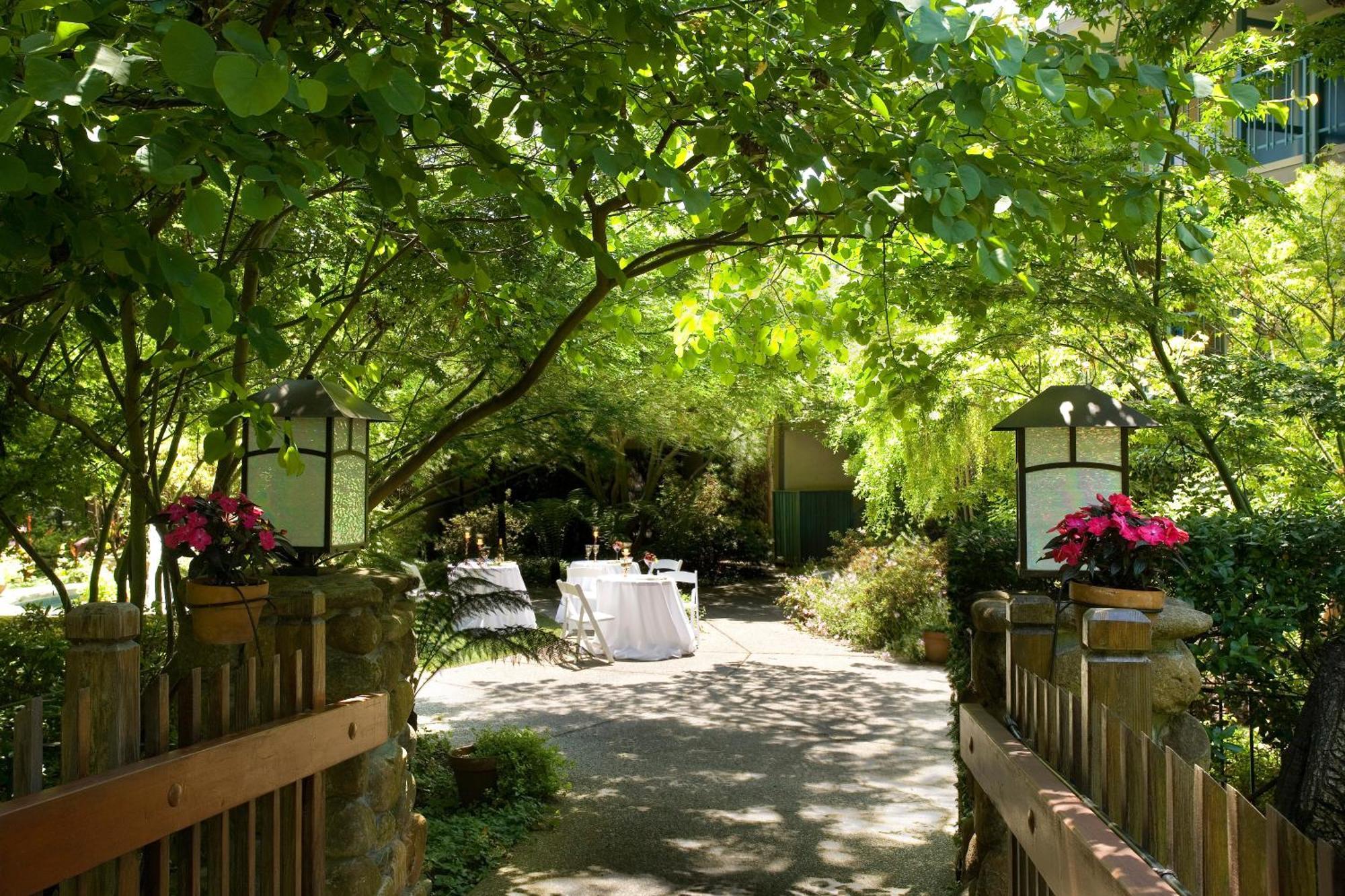 The Creekside Inn Palo Alto Exterior photo