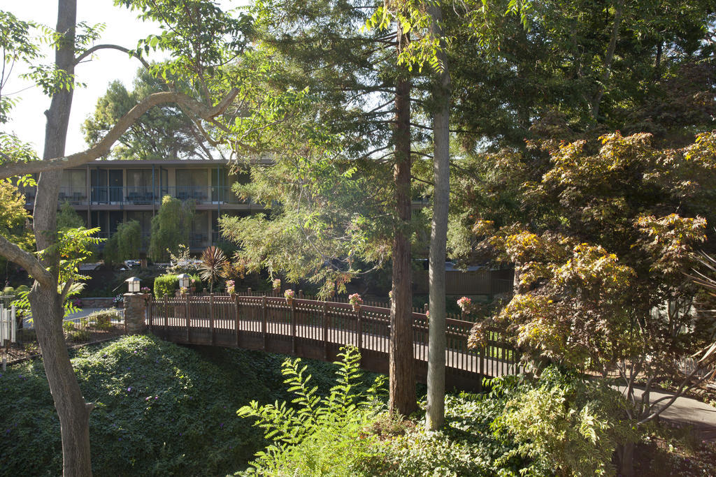 The Creekside Inn Palo Alto Exterior photo